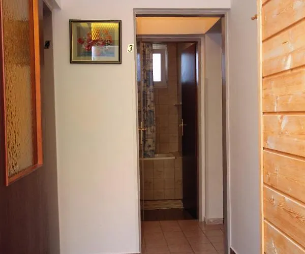 And With Parking Space Selce, Crikvenica - 2379 Gasthof Selce