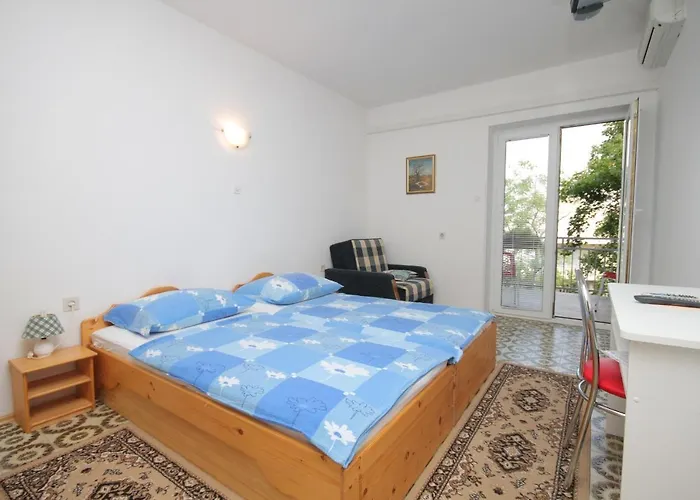 Gasthof And With Parking Space Selce, Crikvenica - 2379 Selce
